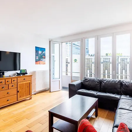 Guestready - Comfort Near Parc Clichy-batignolles *