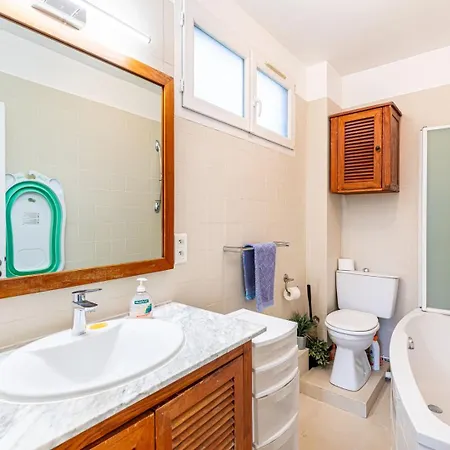 Guestready - Comfort Near Parc Clichy-batignolles